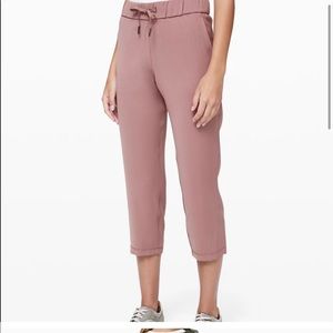 LULULEMON pink pants